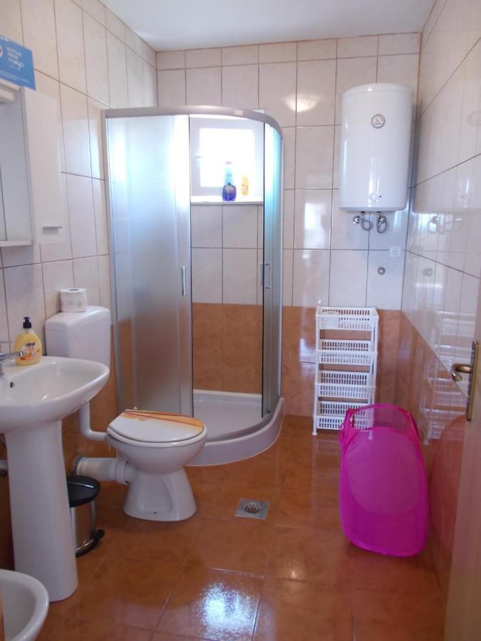 Apartment Oreskovic Krk Town Eksteriør billede