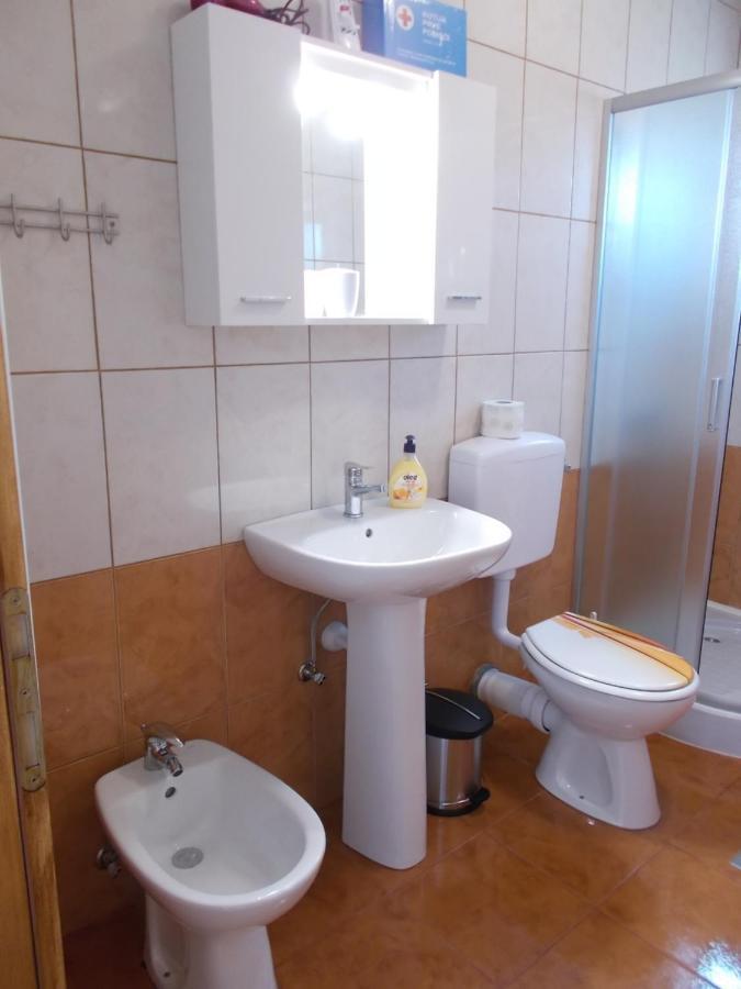 Apartment Oreskovic Krk Town Eksteriør billede